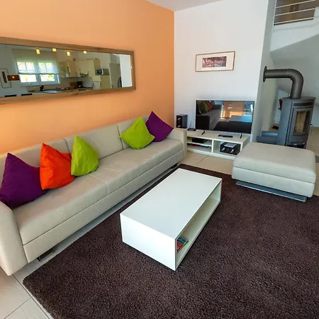 Casa - Apt. 01 *
